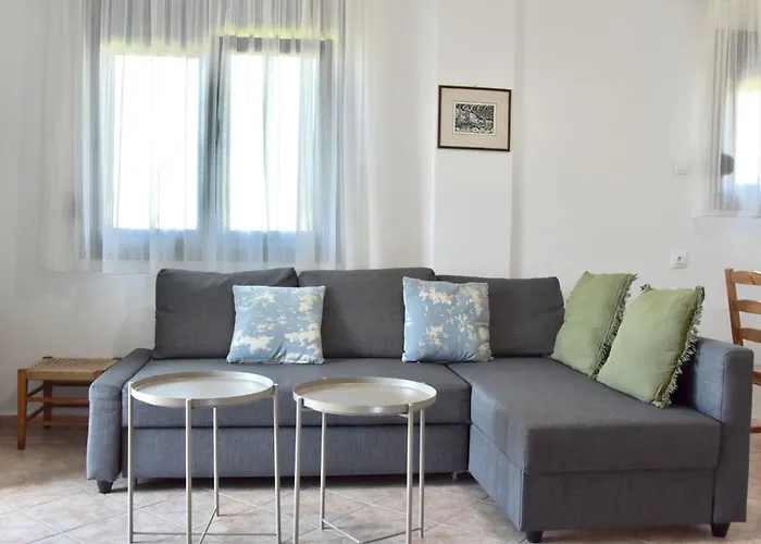 Beachfront Bliss In Nikiti, Spacious 2 Story With Stunning Sea Views *