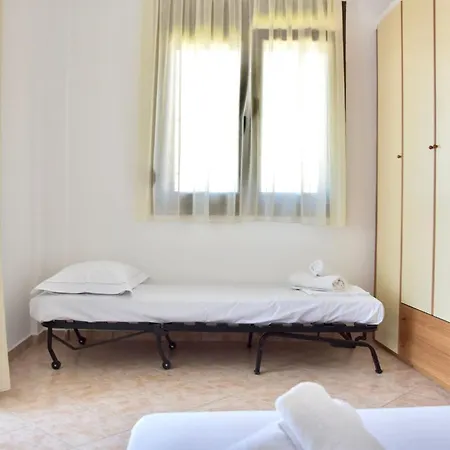 Beachfront Bliss In Nikiti, Spacious 2 Story With Stunning Sea Views * Никити